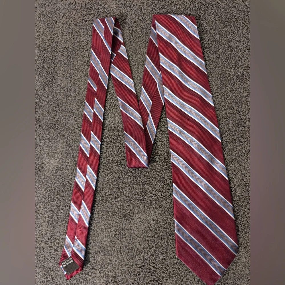 Platinum Designs Red and White Striped Tie‎